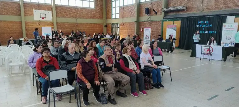 Participaron vecinos y vecinas de la localidad de La Toma