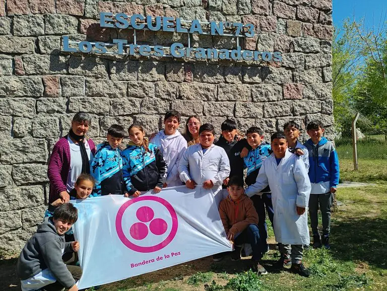 Estudiantes de la Escuela N° 73 “Los Tres Granaderos”, de Renca