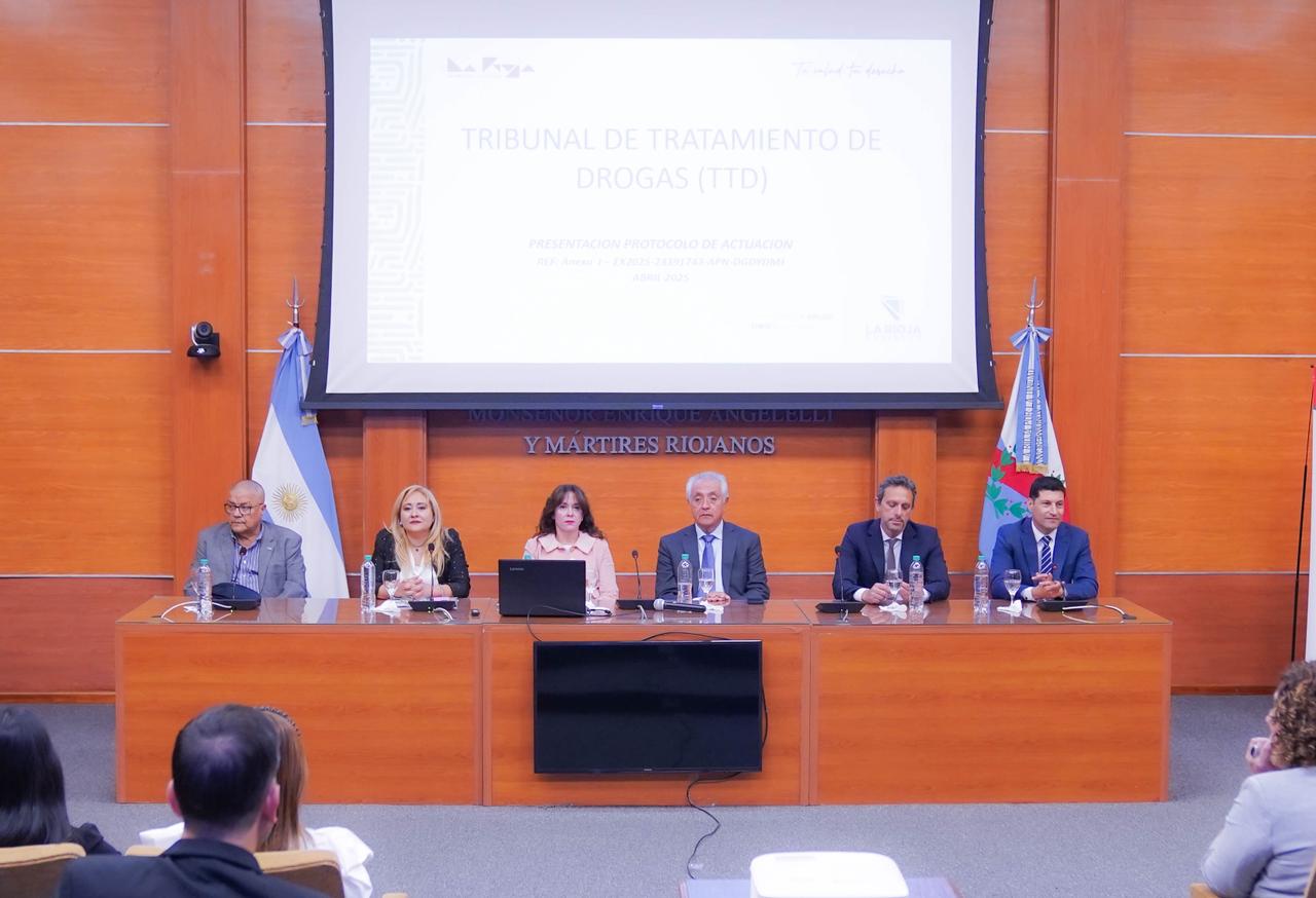 Se realizó en el salón auditorio Monseñor Enrique Angelelli y Mártires Riojanos