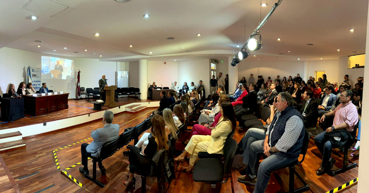 Simulacro de juicios por jurado que se realizó en Metán