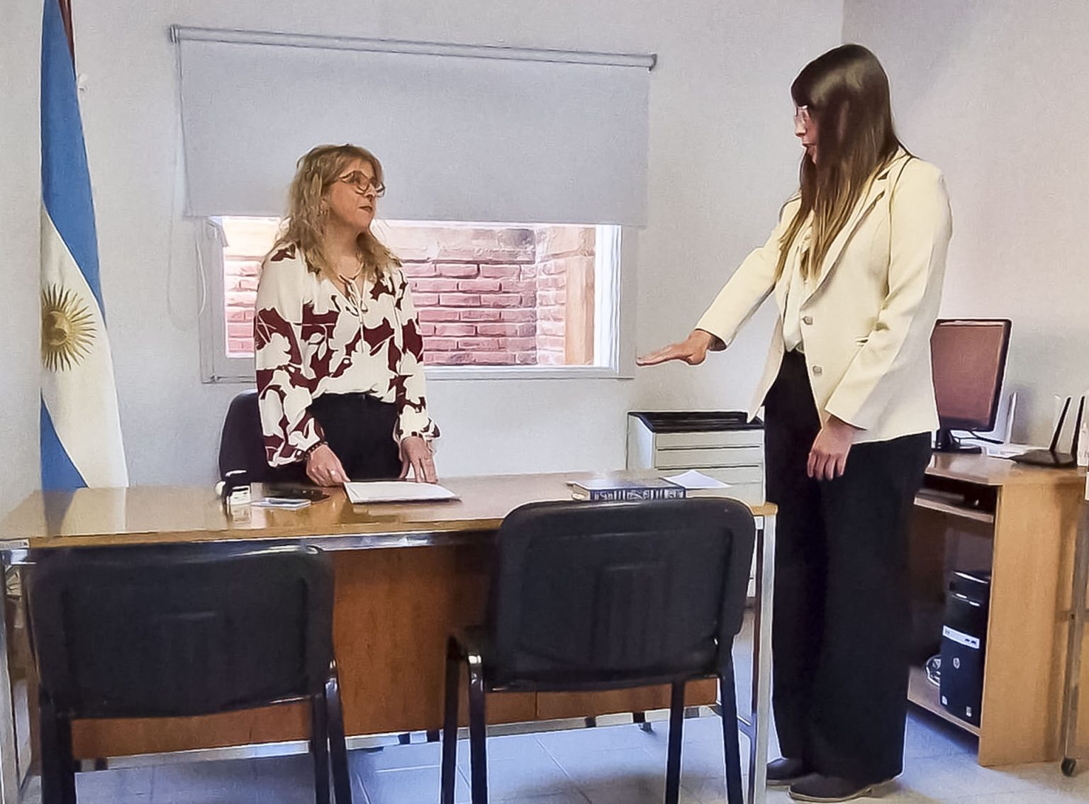 Jura de Sabrina Elena Hutnik