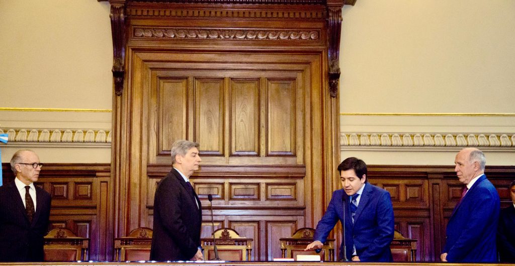 Jura de Gonzalo Roca