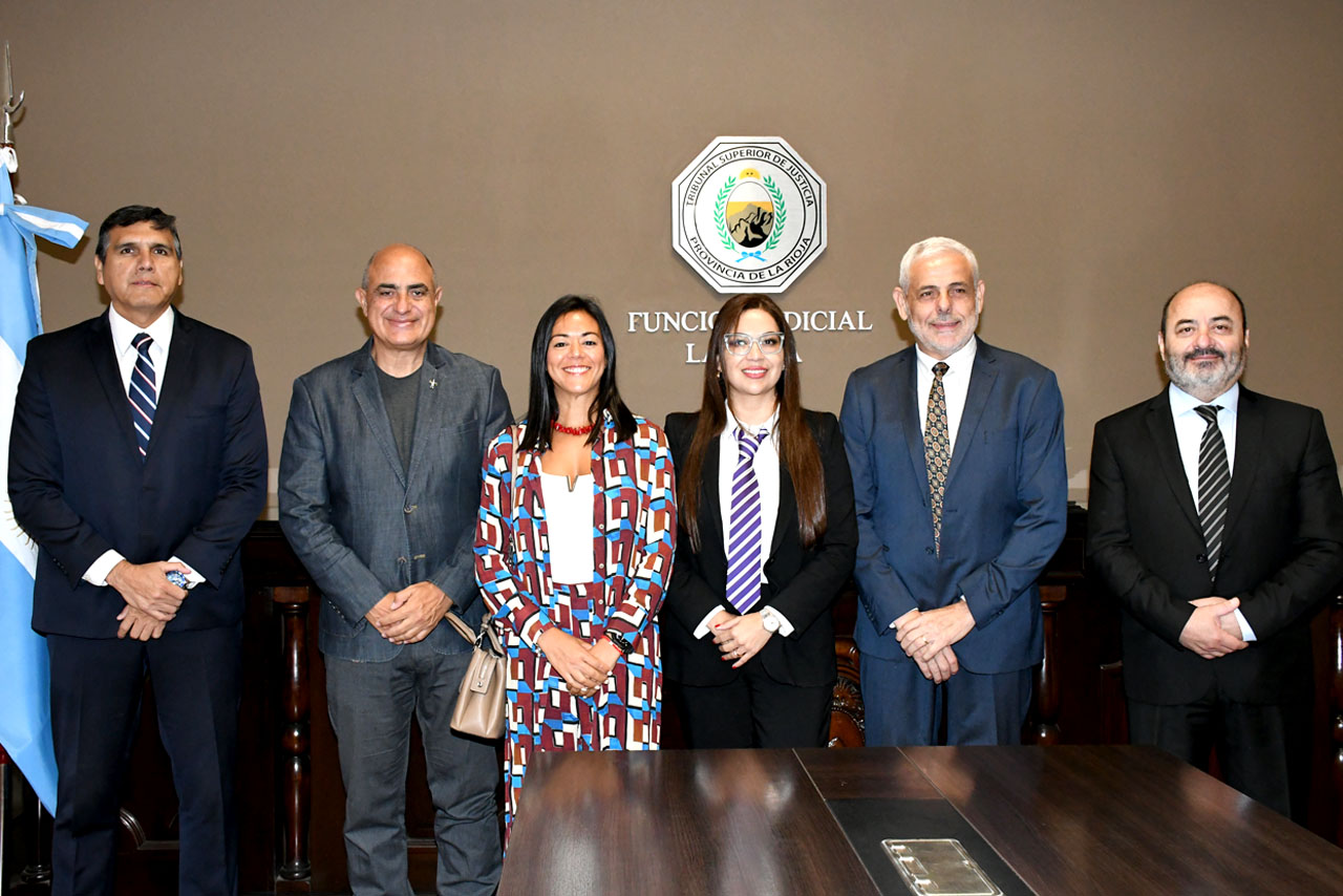 Se realizó en el Auditorio Monseñor Enrique Angelelli y Mártires Riojanos