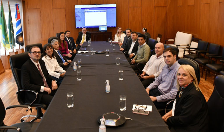 La reunión se realizó en los Tribunales de Paraná