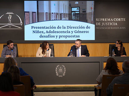 Estuvo encabezado por la presidenta Hilda Kogan
