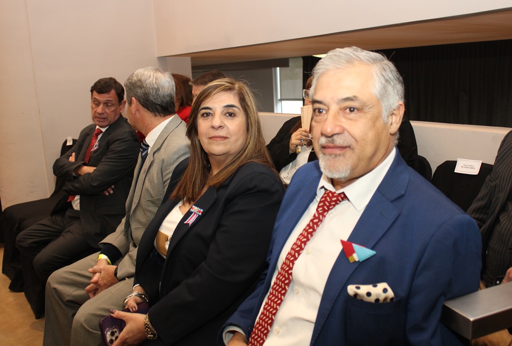 Sesión especial en la Legislatura