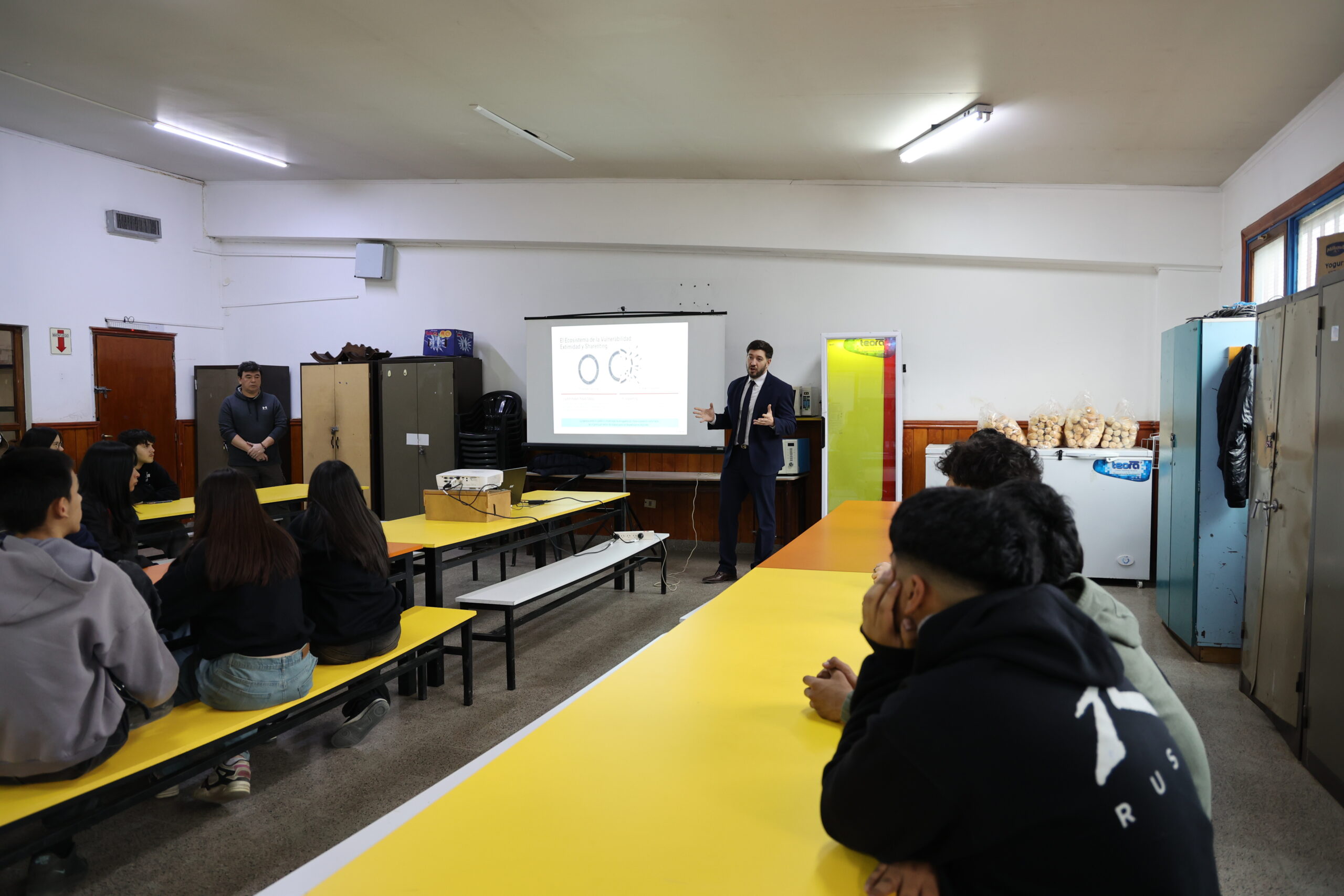 Los estudiantes participaron de manera activa a través de consultas