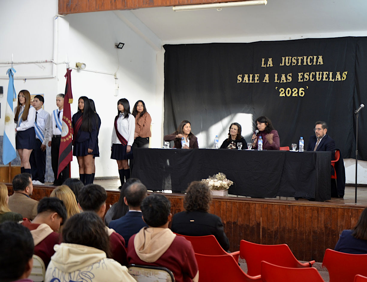 La Justicia sale a las escuelas
