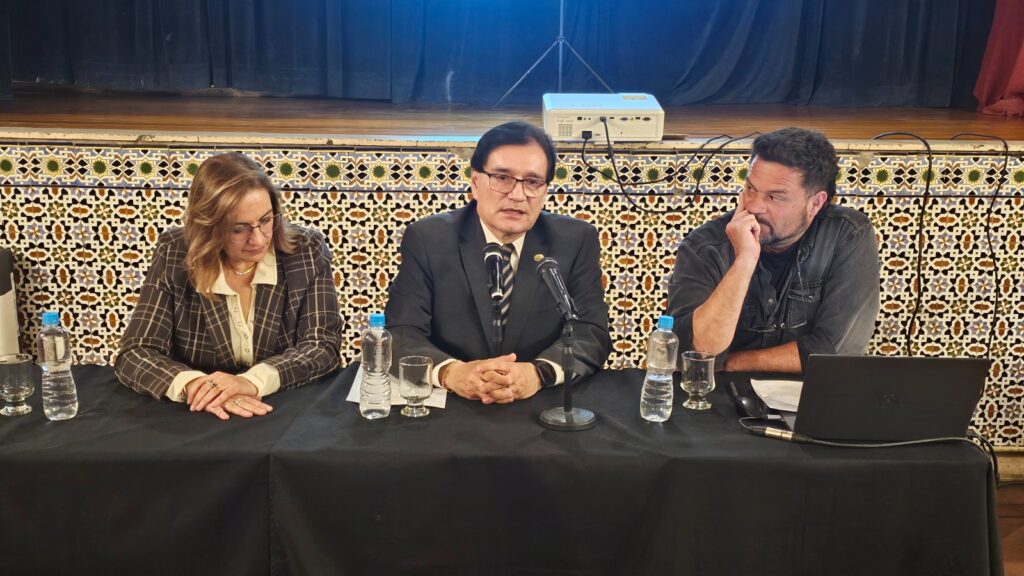 Adriana García Nieto, Daniel Olivares Yapur y Miguel Roldán