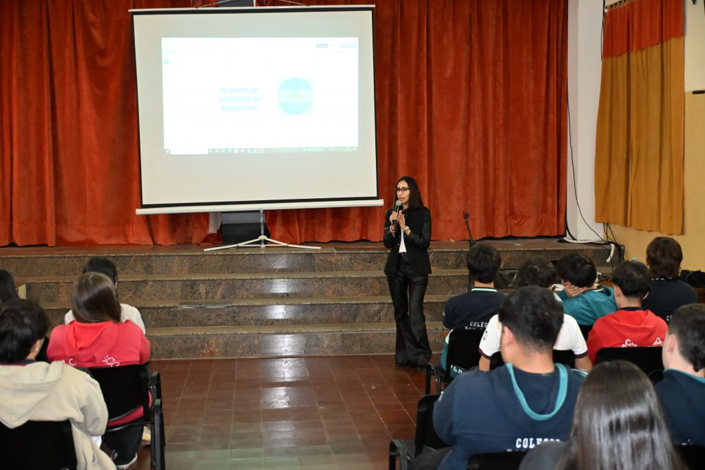 El encuentro contó con la disertación de  Ana Mariángeles Giménez Lanza