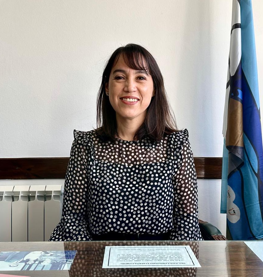 Paula E. Ludueña Campos