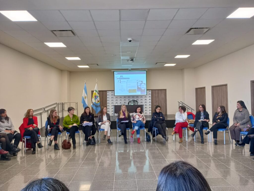 En la sala Dr. Gonzalo Nazar se realizó la jornada Interinstitucional de abordaj
