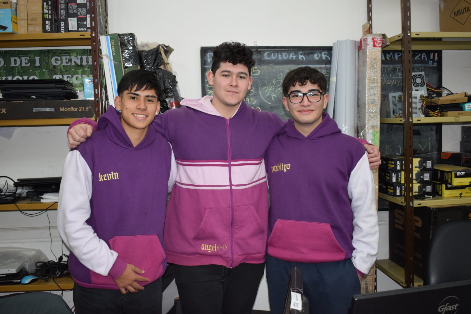Kevin Videla, Pablo Figueroa y Ángel Alves